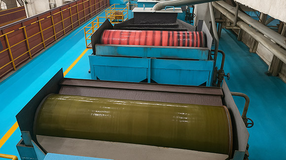 Sistema de lubrificação de linha dupla para máquinas de flotação